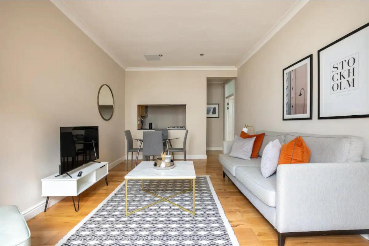 Fabulous Mayfair Apartment ลอนดอน ภายนอก รูปภาพ